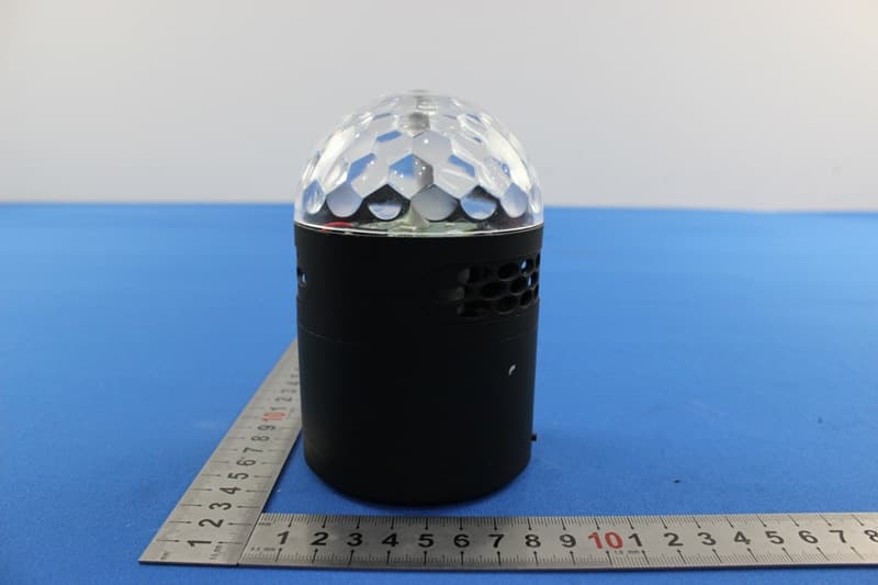 Bluetooth Speaker - FCC ID 2ADXM56808BT - SHENZHEN TEKSUN TECHNOLOGY CO.,LTD (5)