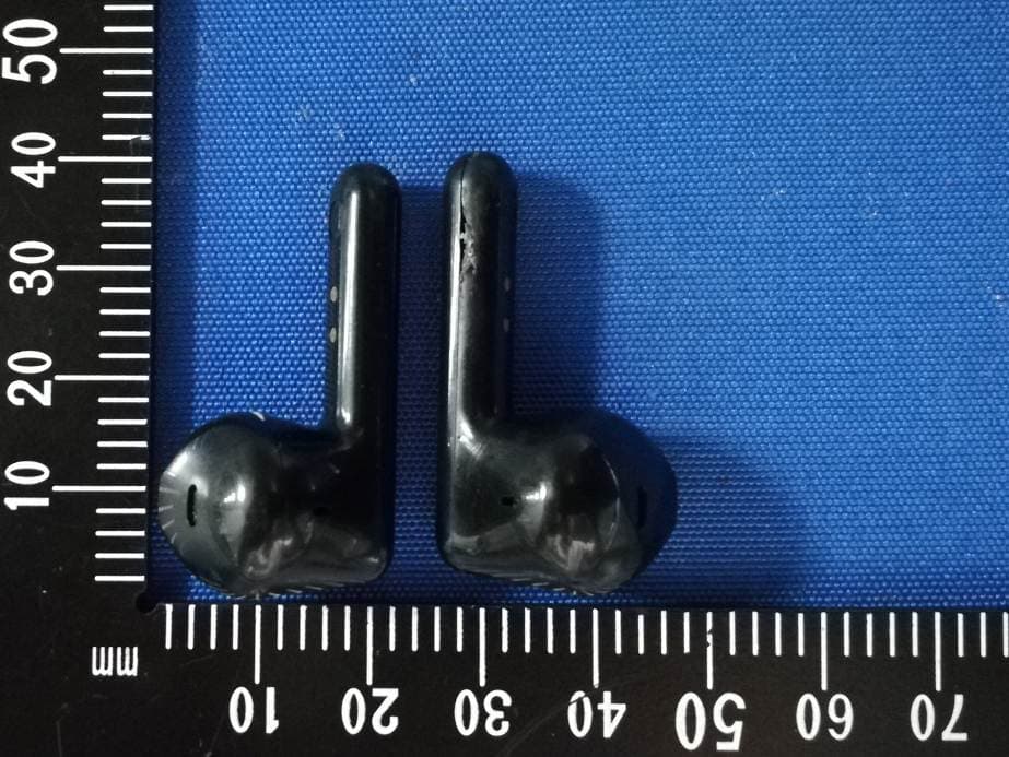 Wireless Earphone - FCC ID 2ADYY-BD02 - TECNO MOBILE LIMITED (2)