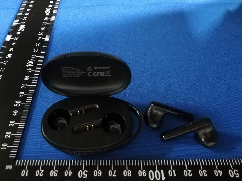 Wireless Earphone - FCC ID 2ADYY-BD02 - TECNO MOBILE LIMITED (5)