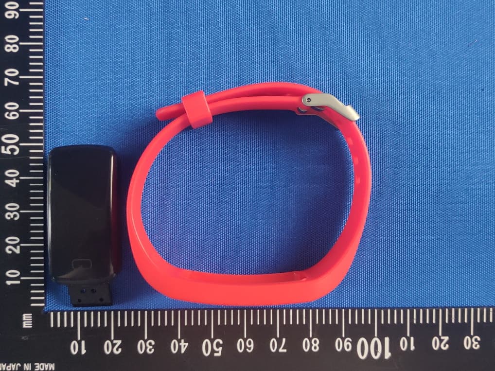 Smart Band - FCC ID 2ADYY-TSP-HB01 - TECNO MOBILE LIMITED (3)