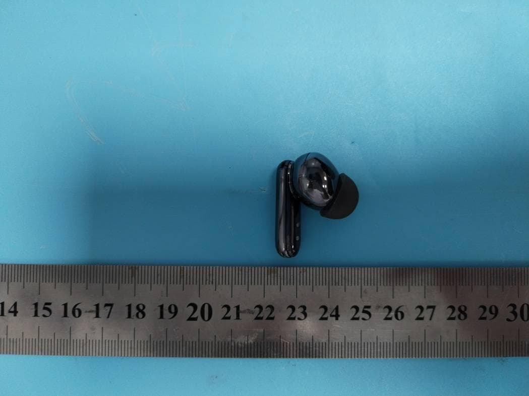 Wireless Earphone - FCC ID 2ADYY-TU01-L - TECNO MOBILE LIMITED (4)