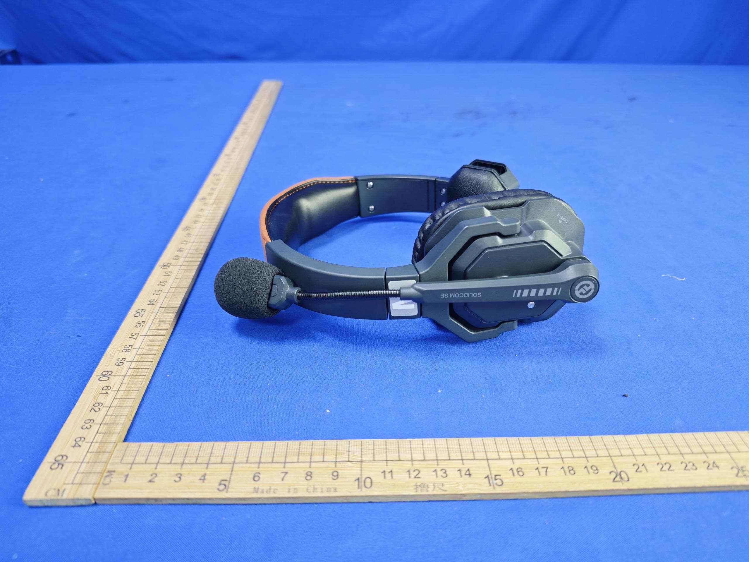 Full-Duplex Wireless Intercom System - FCC ID 2ADZC-5601TA - Shenzhen Hollyland Technology Co.,Ltd (4)