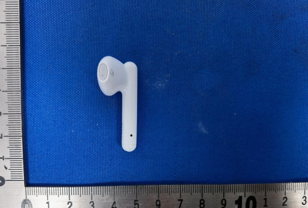 ONN 2.0 TRUE WRLS WHITE 2 - FCC ID 2ADZH-ONN16495 - Dongguan Siyoto Electronics Co., Ltd. (3)