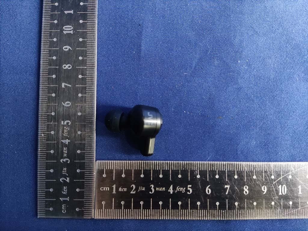 WIRELESS HEADPHONES - FCC ID 2ADZH62R - Dongguan Siyoto Electronics Co., Ltd. (2)