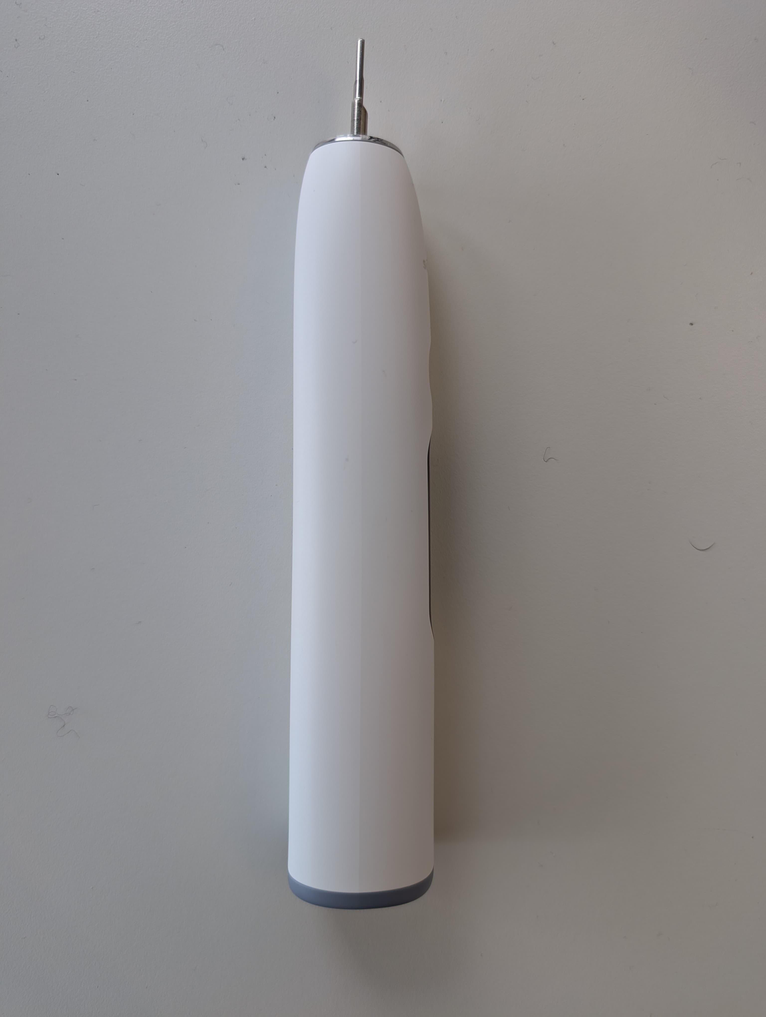 Rechargeable Electric Toothbrush - FCC ID 2ADZNHX988 - Philips Oral Healthcare, Inc. (2)