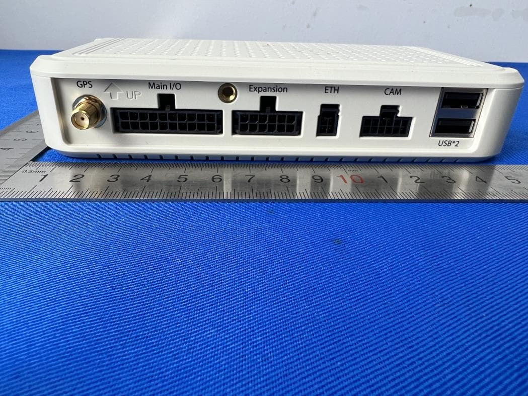 Smart Telematics Recorder - FCC ID 2AE8Z-STR01 - Omnitracs, LLC