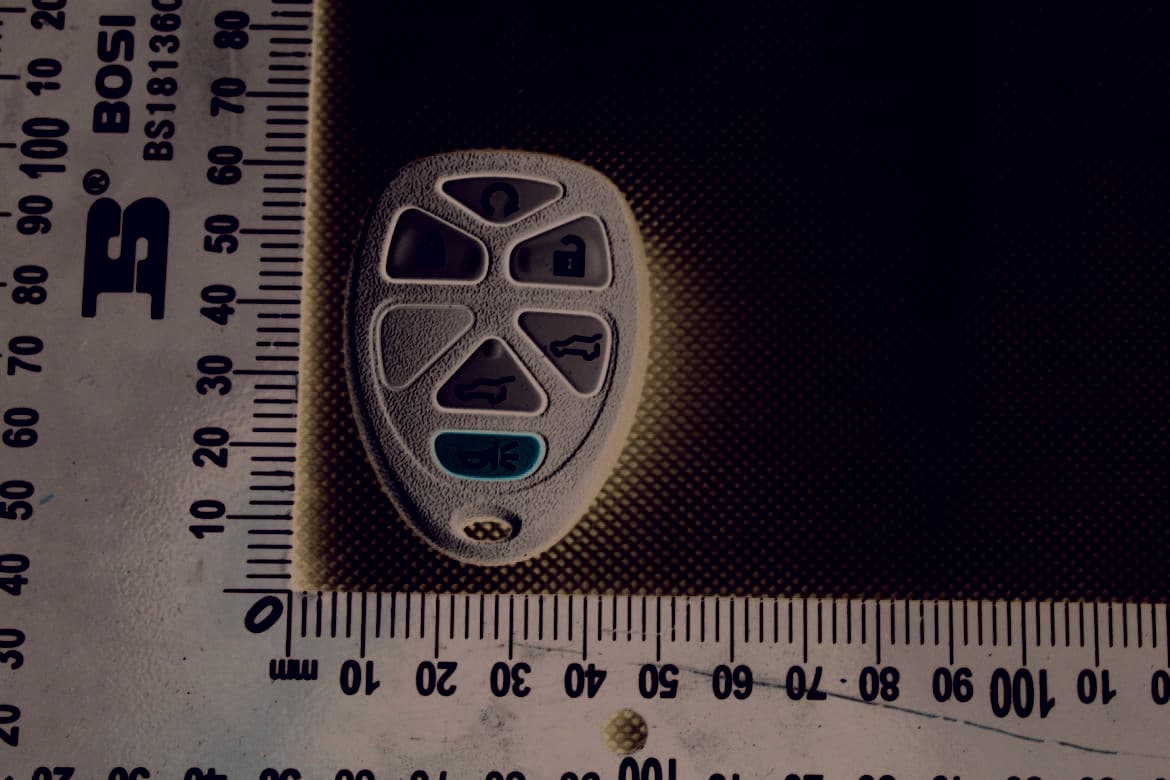 Car remote control - FCC ID 2AE9ZTHL-5 - WUXI KYDZ CO.,LTD (3)