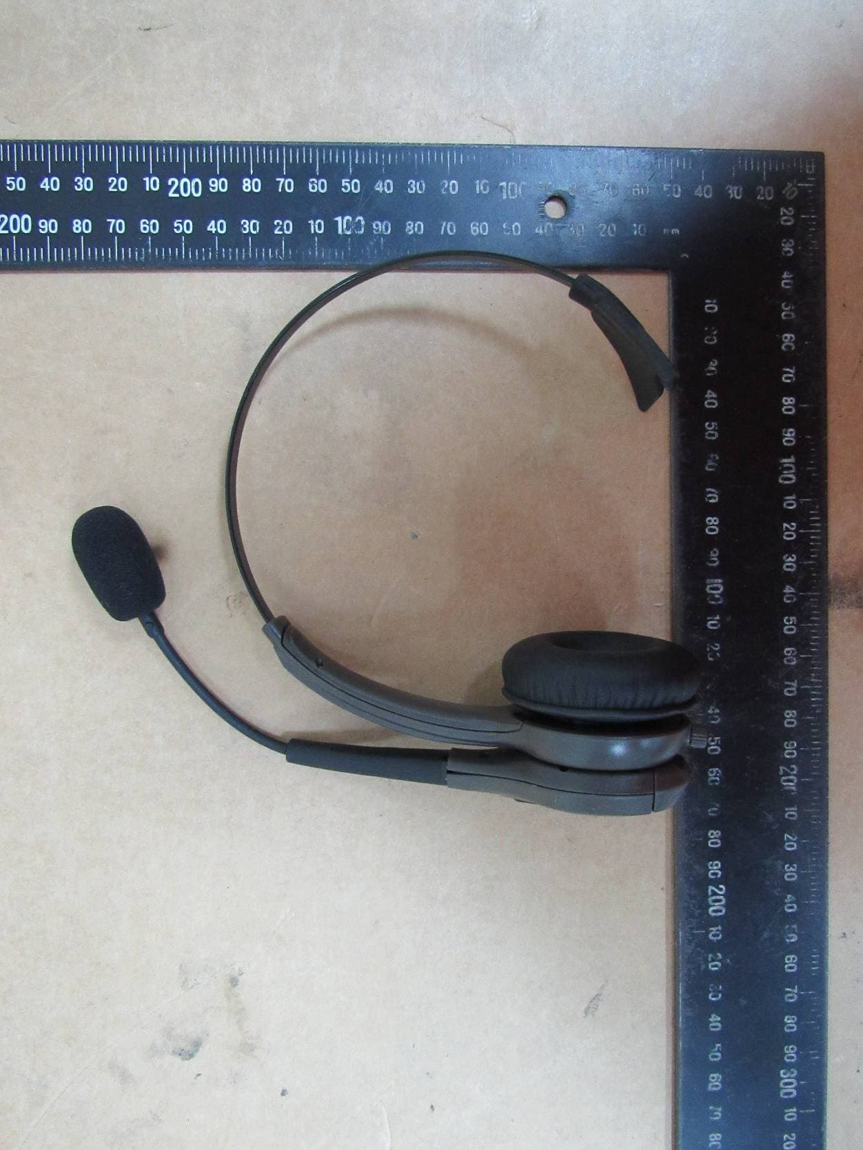 ModCom One BT Headset - FCC ID 2AEAB55596 - Trident Communication Technology, LLC (2)