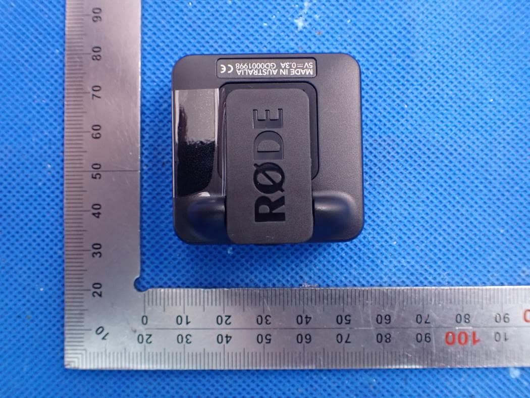 Wireless Microphone System - Transmitter - FCC ID 2AEAN-WGOIITX - Rode Microphones (3)