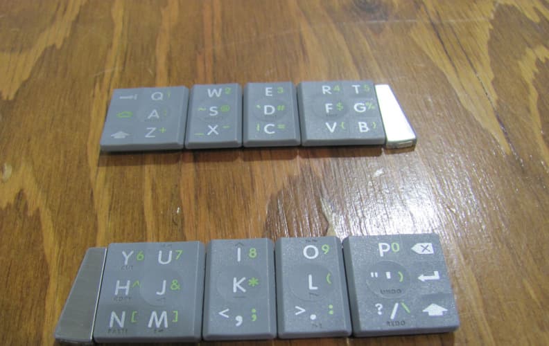 Wireless Keyboard - FCC ID 2AEAW-TEX20 - WayTools, LLC (2)