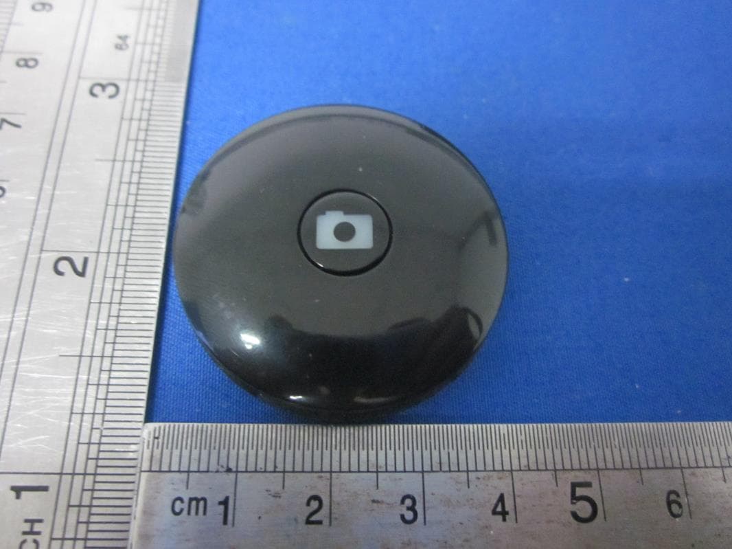 BlueTooth Remote Controller - FCC ID 2AEB3K2B - APAT ELECTRICAL LTD (2)