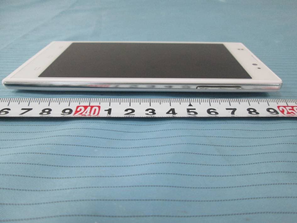 Smart Phone - FCC ID 2AEBFS5160Q4G - elco (5)