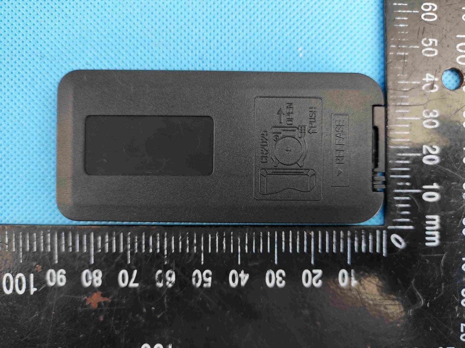 Remote Control Transmitter - FCC ID 2AEBHPIXEL131 - Guangde Ledup Enterprise Inc. (2)