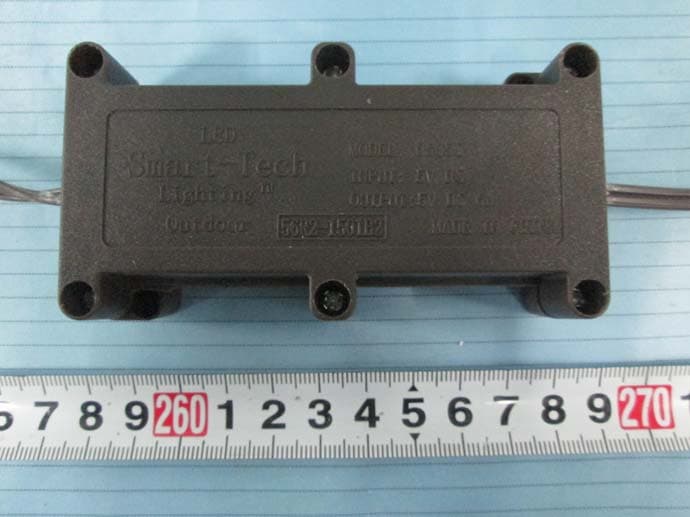 Control box for light string - FCC ID 2AEBHR21501B2C - Guangde Ledup Enterprise Inc. (4)