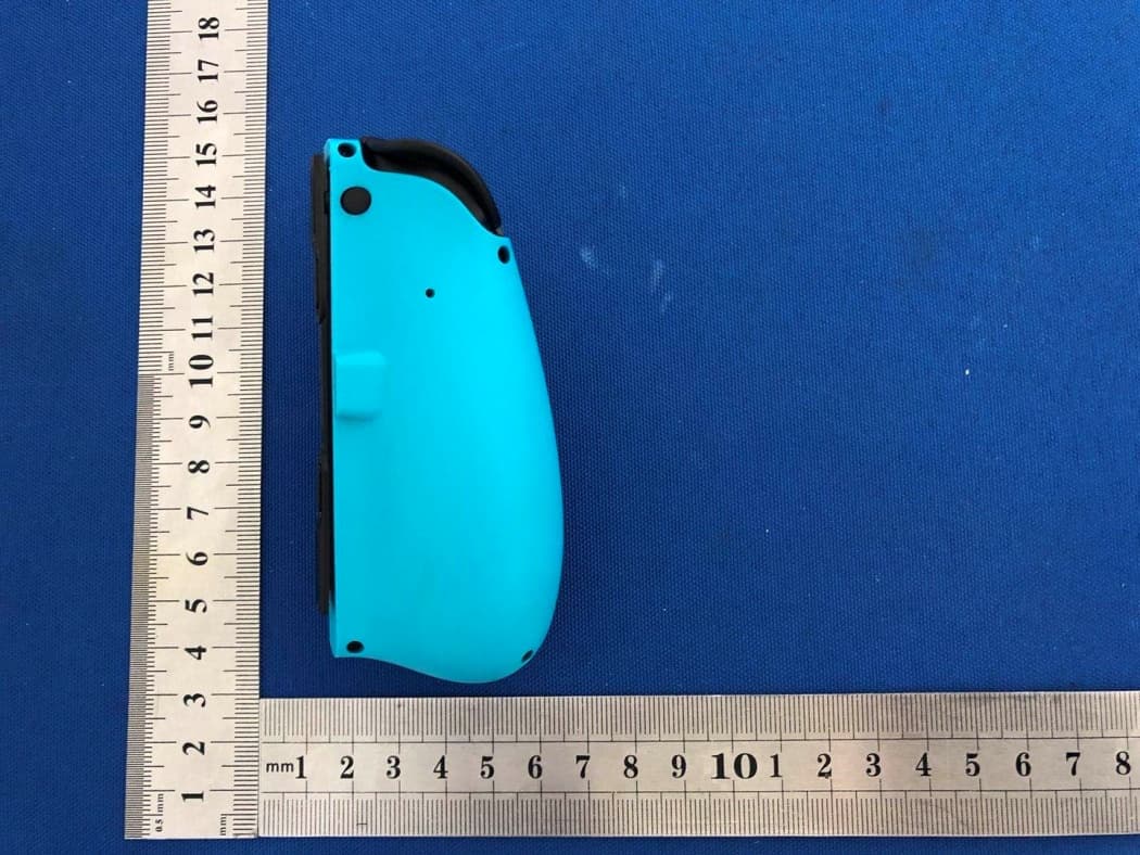 Wireless Joycon Controller for Switch - FCC ID 2AEBY-C252L - ShenZhen Targetever Technology Co.,Ltd. (2)