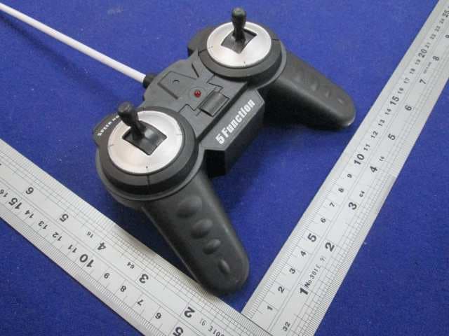 1 18 5CH R/C CAR - FCC ID 2AECZKS03977800049 - Chenghai Jinjiang Toys