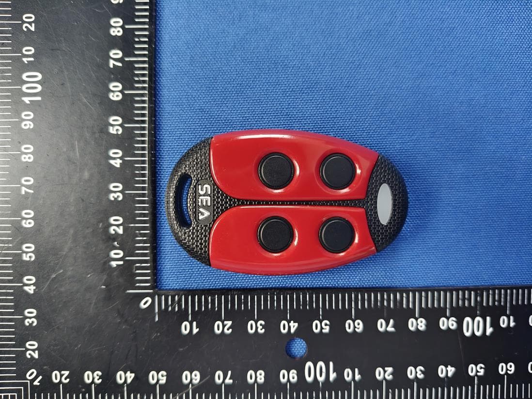Wireless remote control - FCC ID 2AEEA-E-COPY - SEA S.p.A. (2)