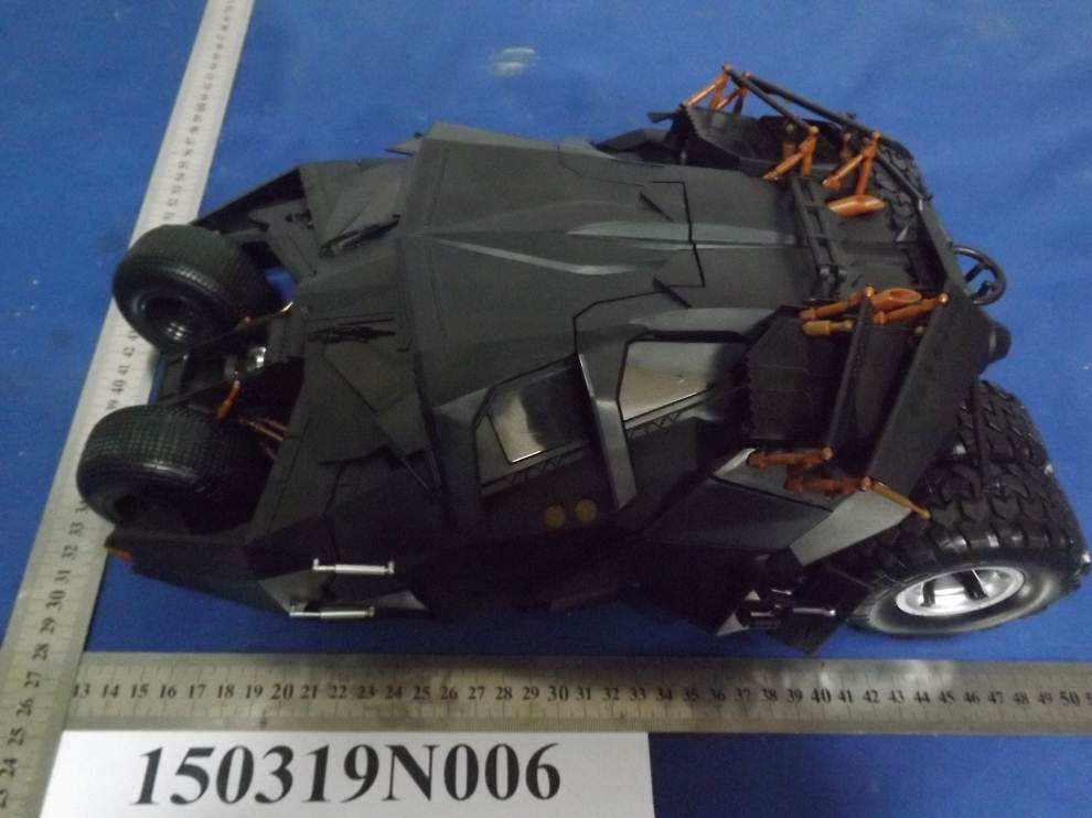 Dark Knight Tumbler RC One Twelfth Scale vehicle - FCC ID 2AEFH-SSRC002 - Soap Studio Company Limited