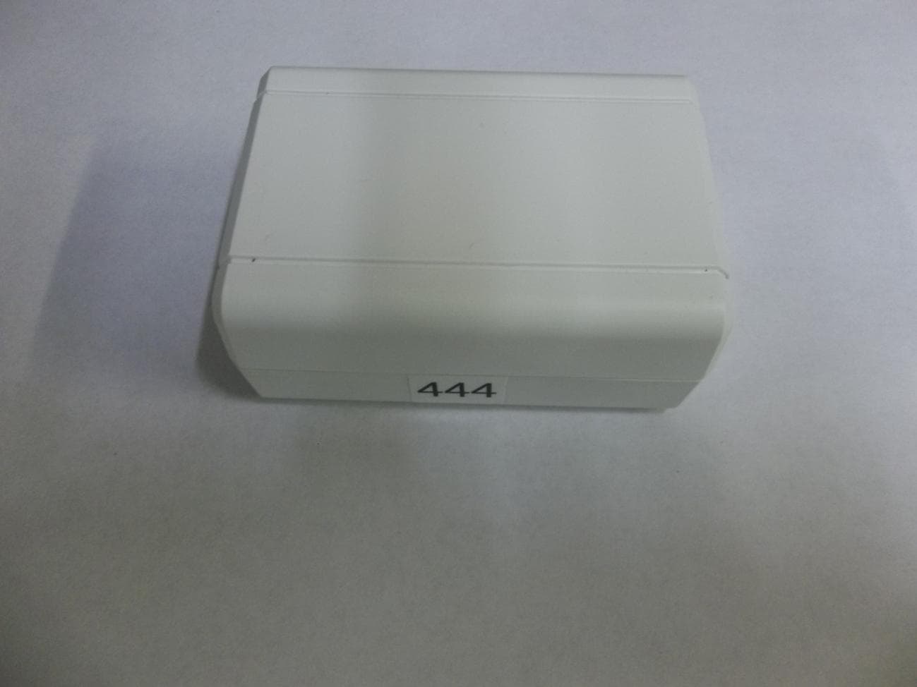 Bluetooth Beacon Device - FCC ID 2AEFO-GZFUSION1 - Gozio Inc. (2)