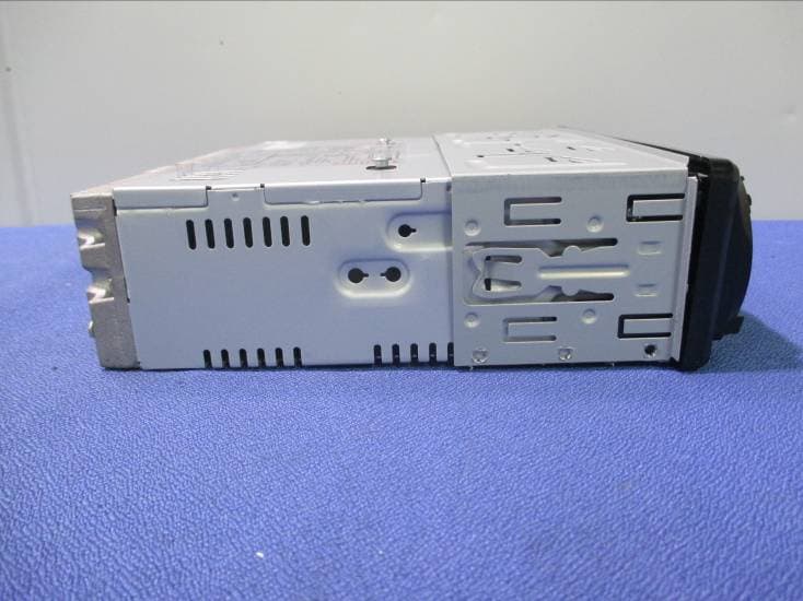 CAR CD PLAYER - FCC ID 2AEFZ-MA8003BT - NICHE AUDIO INC. (3)