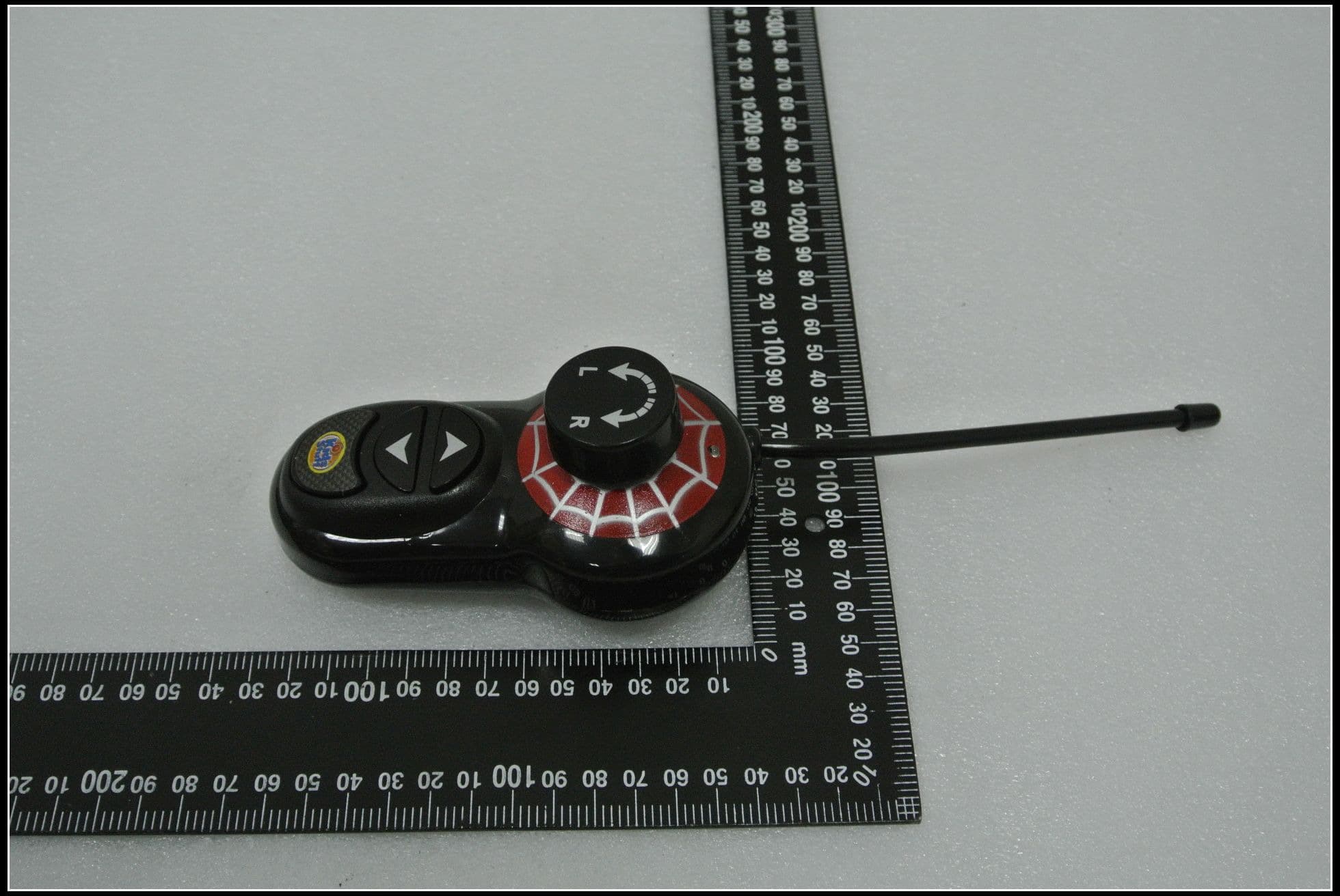 Remote control car toy series - FCC ID 2AEGB754938137 - JINXIN PLASTIC TOYS FACTORY (4)