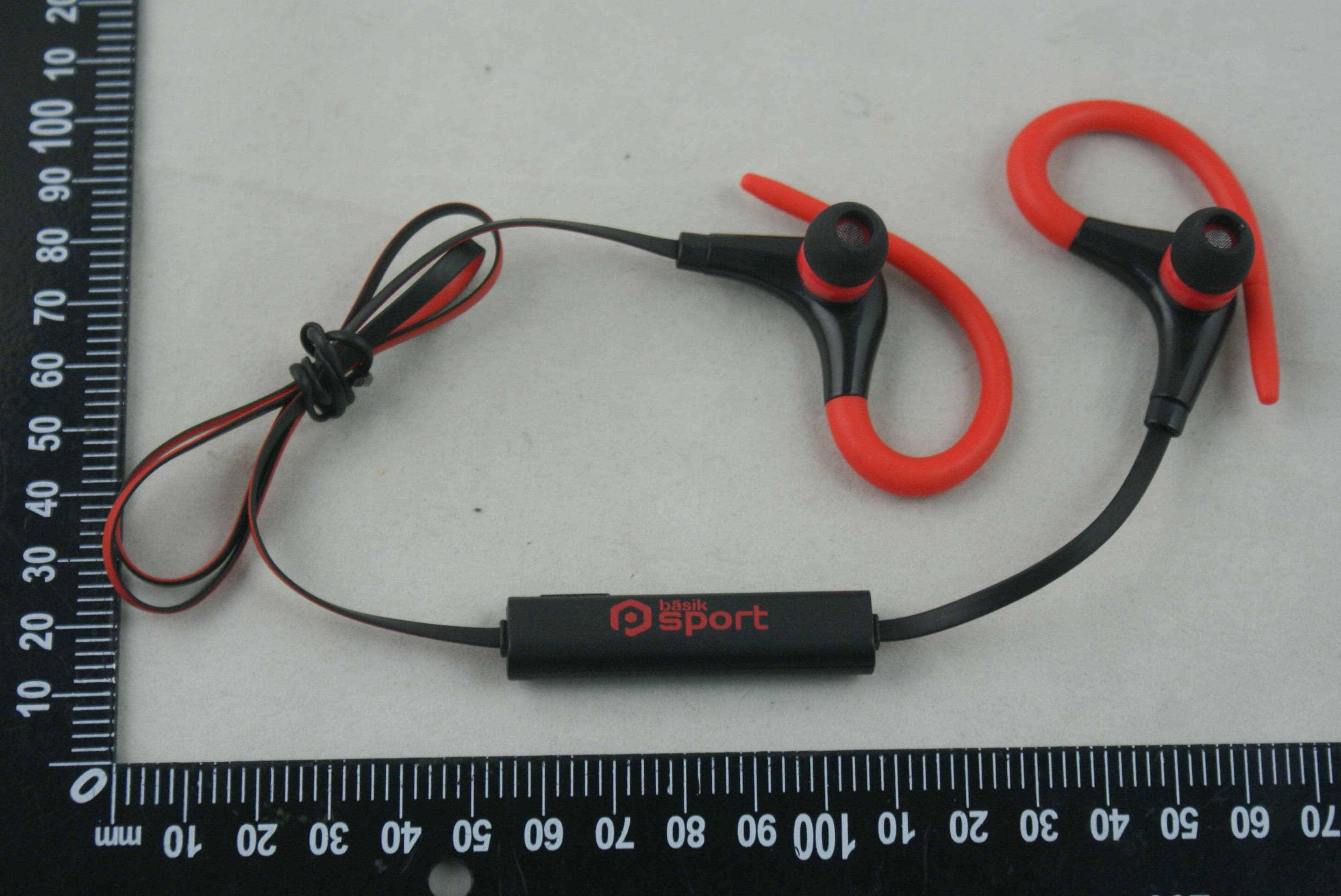 Bluetooth earphone - FCC ID 2AEGJBTE03 - KINGVIE TECHNOLOGY CO., LIMITED (4)