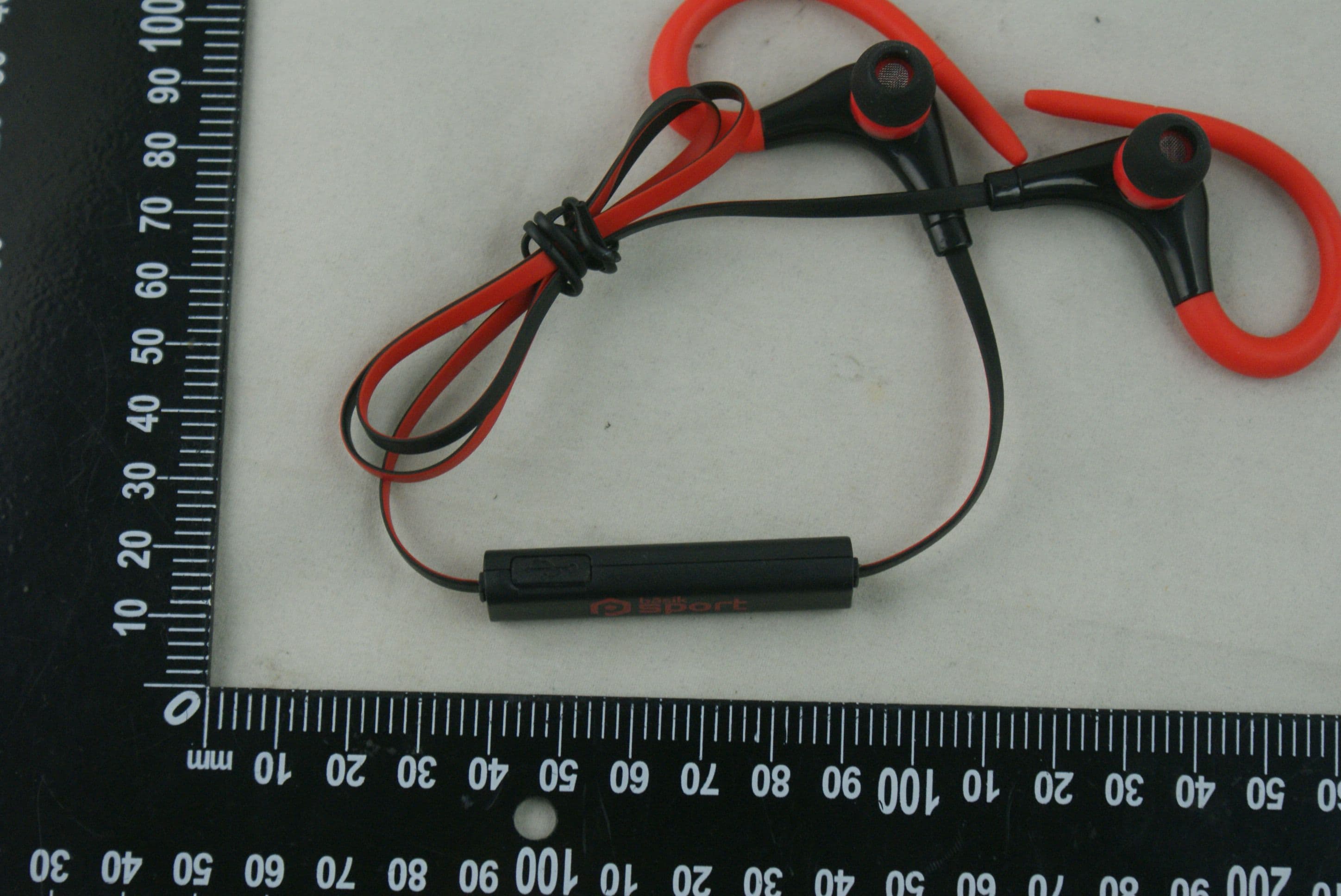 Bluetooth earphone - FCC ID 2AEGJBTE03 - KINGVIE TECHNOLOGY CO., LIMITED (2)