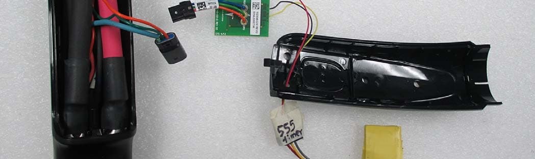 Remote control for EV charge port door - FCC ID 2AEIM-1023049 - Tesla, Inc