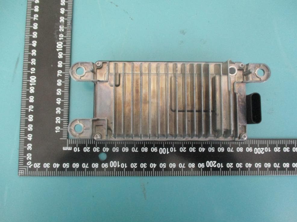 76-77 GHz Automotive Radar - FCC ID 2AEIM-1541584 - Tesla, Inc (2)