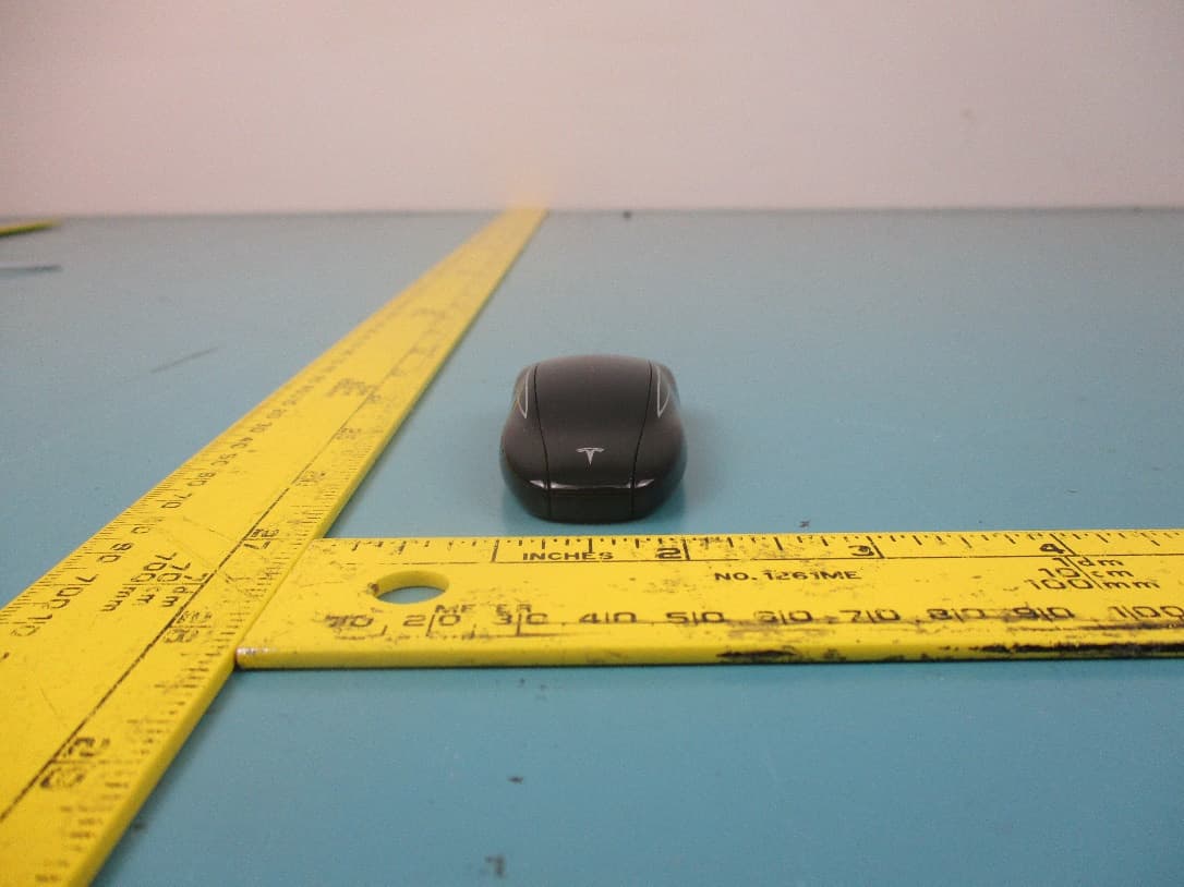 Key Fob - FCC ID 2AEIM-1614283 - Tesla, Inc (4)