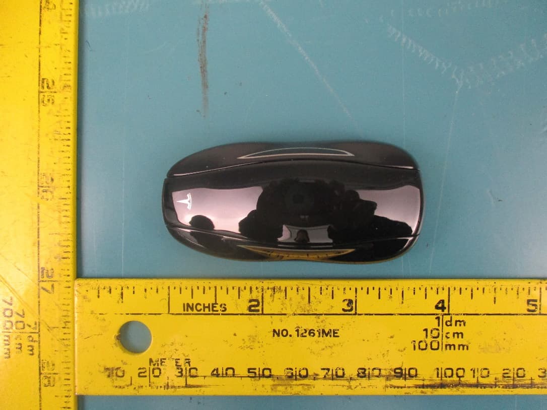 Key Fob - FCC ID 2AEIM-1614283 - Tesla, Inc