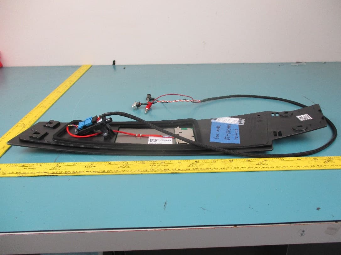 B Pillar Endpoint - FCC ID 2AEIM-1614291 - Tesla, Inc (5)