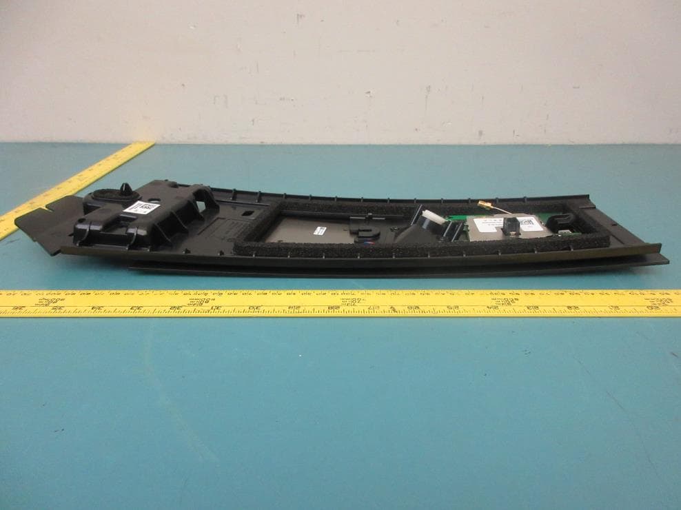 B Pillar Endpoint - FCC ID 2AEIM-1948204 - Tesla, Inc (3)
