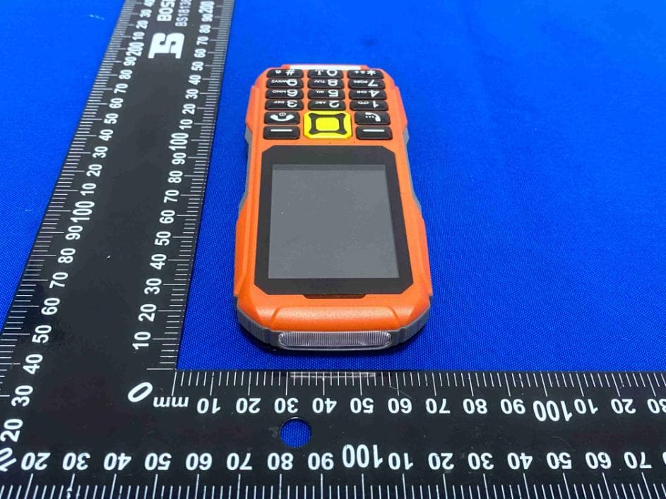 MOBILE PHONE - FCC ID 2AEJAR3 - GSM GLOBE.COM INC (5)