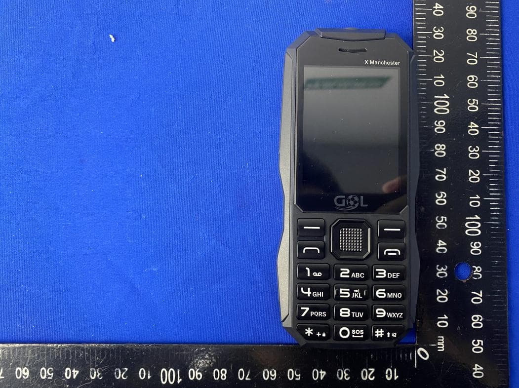 MOBILE PHONE - FCC ID 2AEJAXMANCHESTER - GSM GLOBE.COM INC (2)