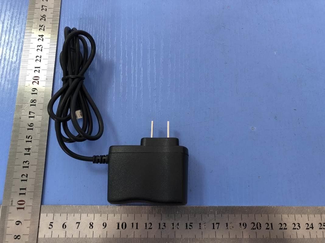 2G Feature phone - FCC ID 2AEJAZ1ROMAJR - GSM GLOBE.COM INC (2)