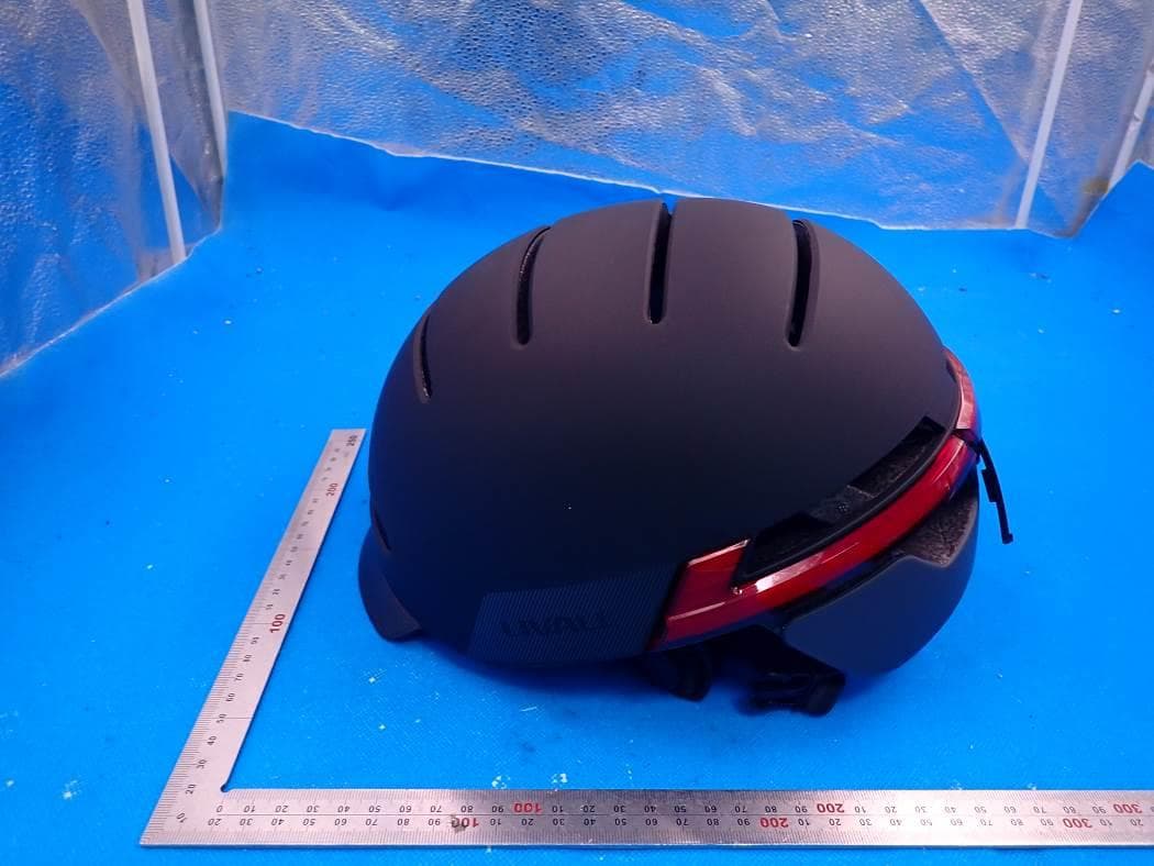 Bling Helmet - FCC ID 2AEKFBH51XX - LIVALL Tech Co., Ltd. (4)