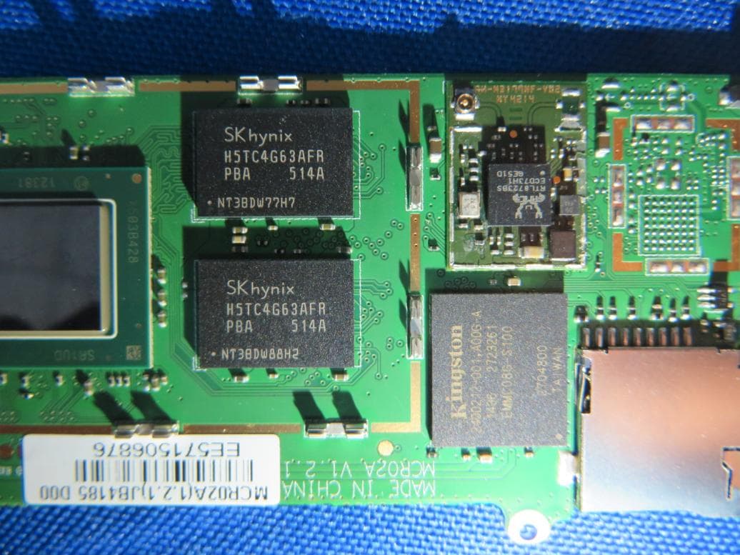 Tablet PC - FCC ID 2AEKR-TC80RA6 - ELITEGROUP COMPUTER SYSTEMS CO., LTD (4)
