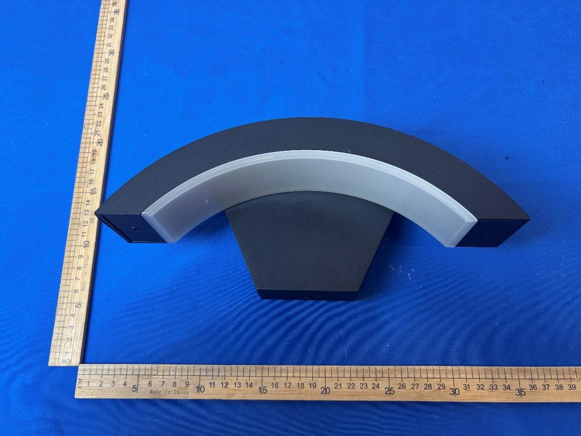 Outdoor lamp - FCC ID 2AENY-356-1399 - Luminex International Co., Ltd (5)