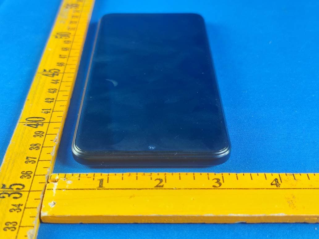 Smart Phone - FCC ID 2AEPIBLACKC - COLOMBIANA DE COMERCIO S.A. (4)