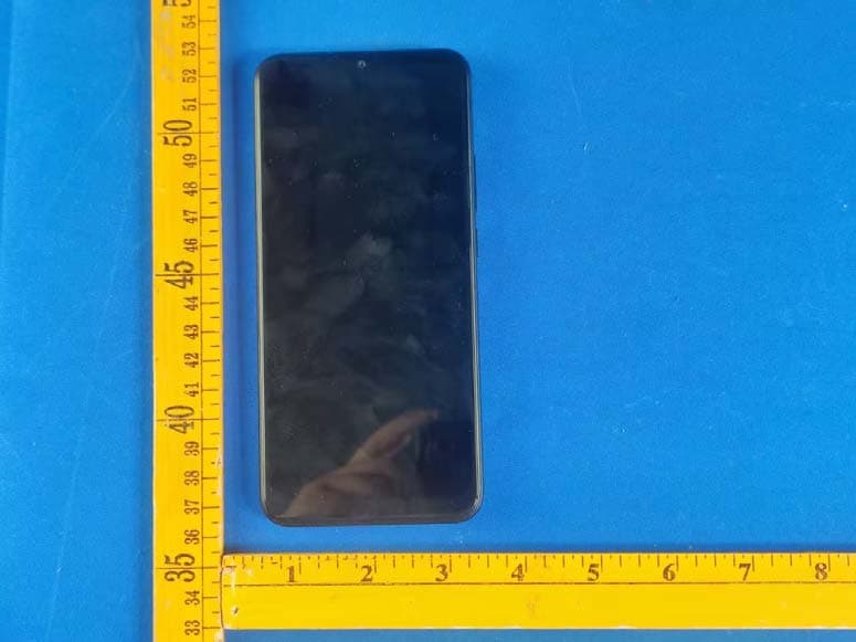Smart Phone - FCC ID 2AEPIBLACKCPRO - COLOMBIANA DE COMERCIO S.A.