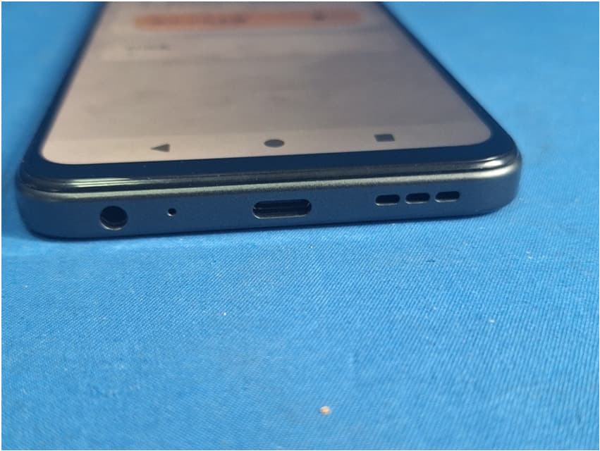 Smart Phone - FCC ID 2AEPIBLACKG4 - COLOMBIANA DE COMERCIO S.A. (3)