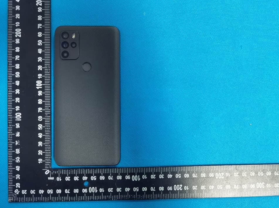 CELLPHONE - FCC ID 2AEPIBLACKX - COLOMBIANA DE COMERCIO S.A. (3)