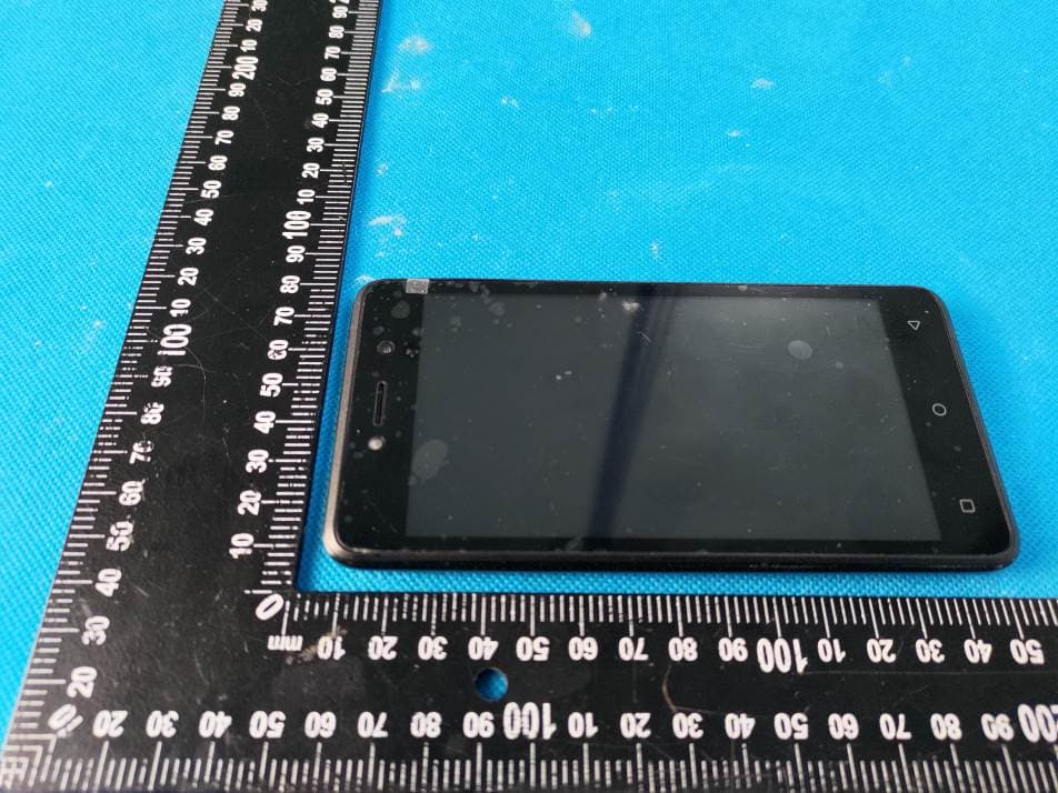 SMARTPHONE - FCC ID 2AEPIELEMENT5PLUS - COLOMBIANA DE COMERCIO S.A. (3)