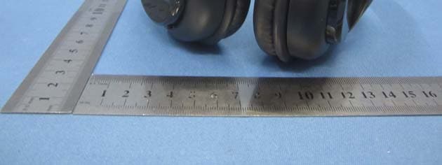 Bluetooth headset - FCC ID 2AEQQBT-5800 - Shenzhen yesong Electronic Technology Co., Ltd. (2)