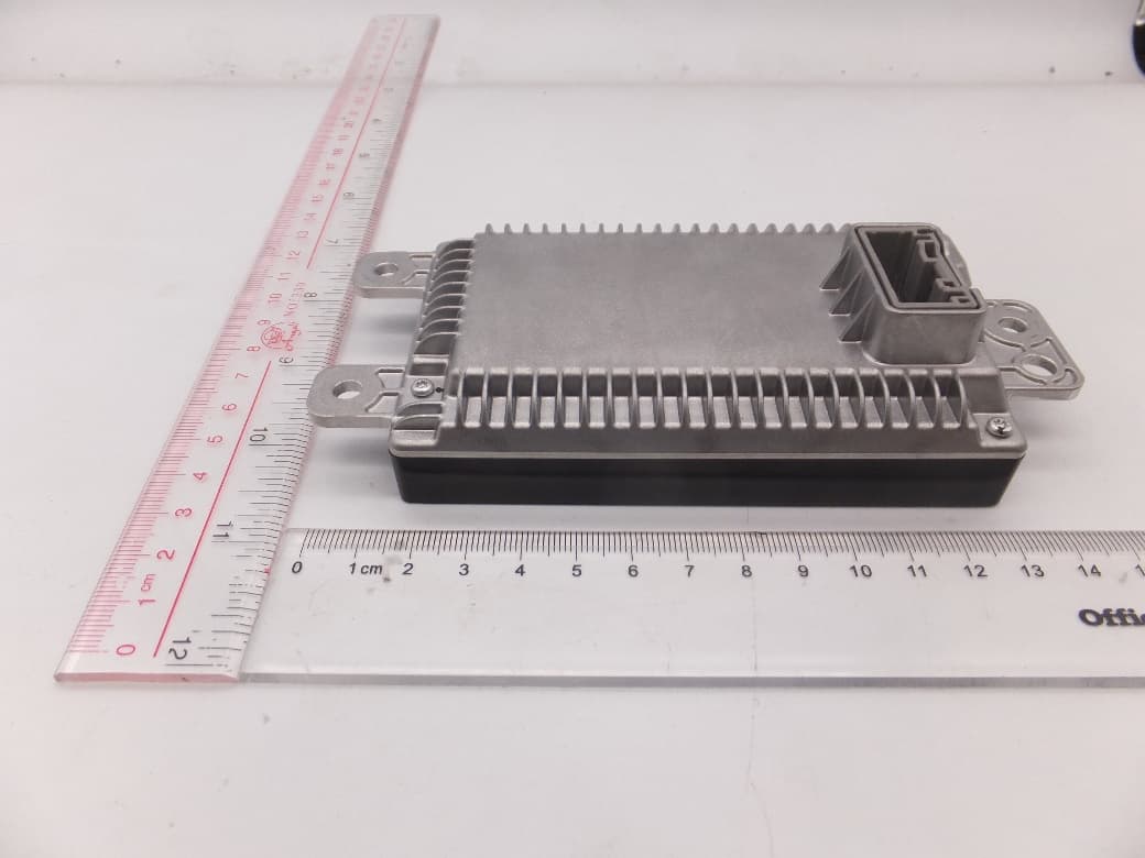 Car Wireless Charger - FCC ID 2AEQT-CHG-WIRELESS - Huizhou Desay SV Automotive Co., Ltd. (3)