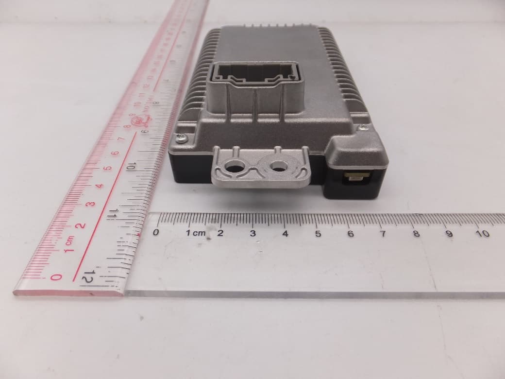 Car Wireless Charger - FCC ID 2AEQT-CHG-WIRELESS - Huizhou Desay SV Automotive Co., Ltd. (4)