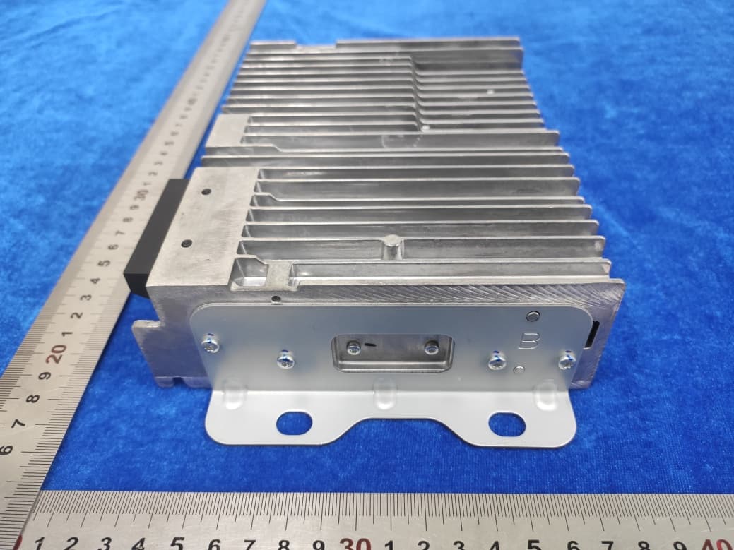 Great Wall P06 - FCC ID 2AEQTNV101140 - Huizhou Desay SV Automotive Co., Ltd. (5)