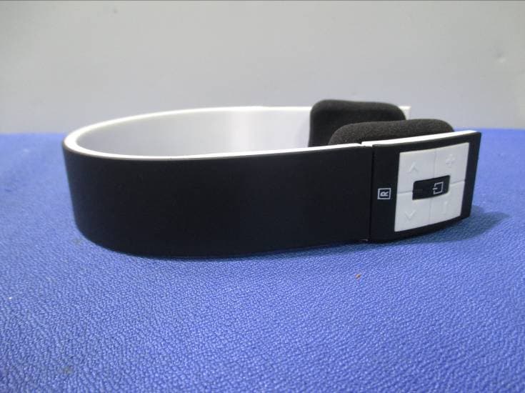 Bluetooth Headphone - FCC ID 2AESW-SBT214 - Guangzhou SHUER Electronics Co.,Ltd. (3)