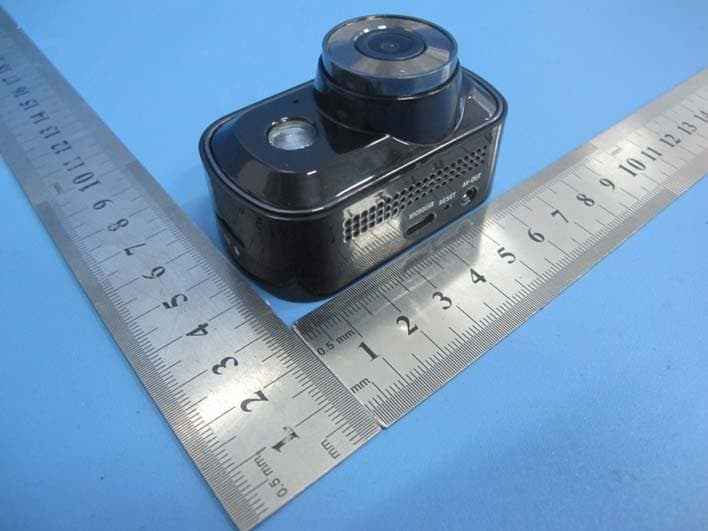 Action camera - FCC ID 2AEUS-A07 - Shenzhen Sunshine Technology Development Co.,Ltd (2)